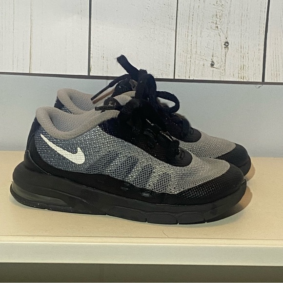 nike air max invigor print infant boys trainers